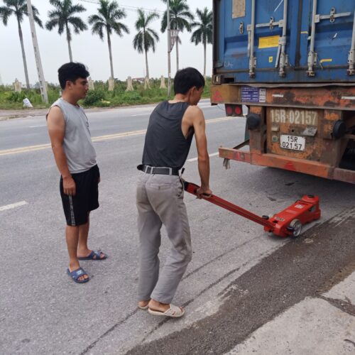 Kích Hơi Thủy Lực Bánh Xe 50 Tấn Tora TR-50T2