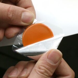 Vỉ 16 Miếng Vá Săm Maruni L3 52mm